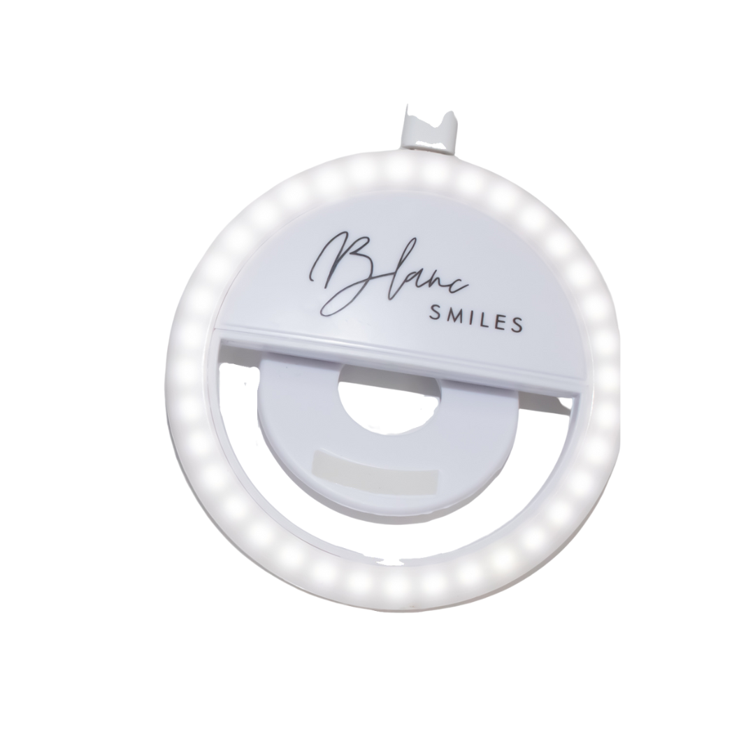 Wholesale Blanc Smiles LED Phone Light